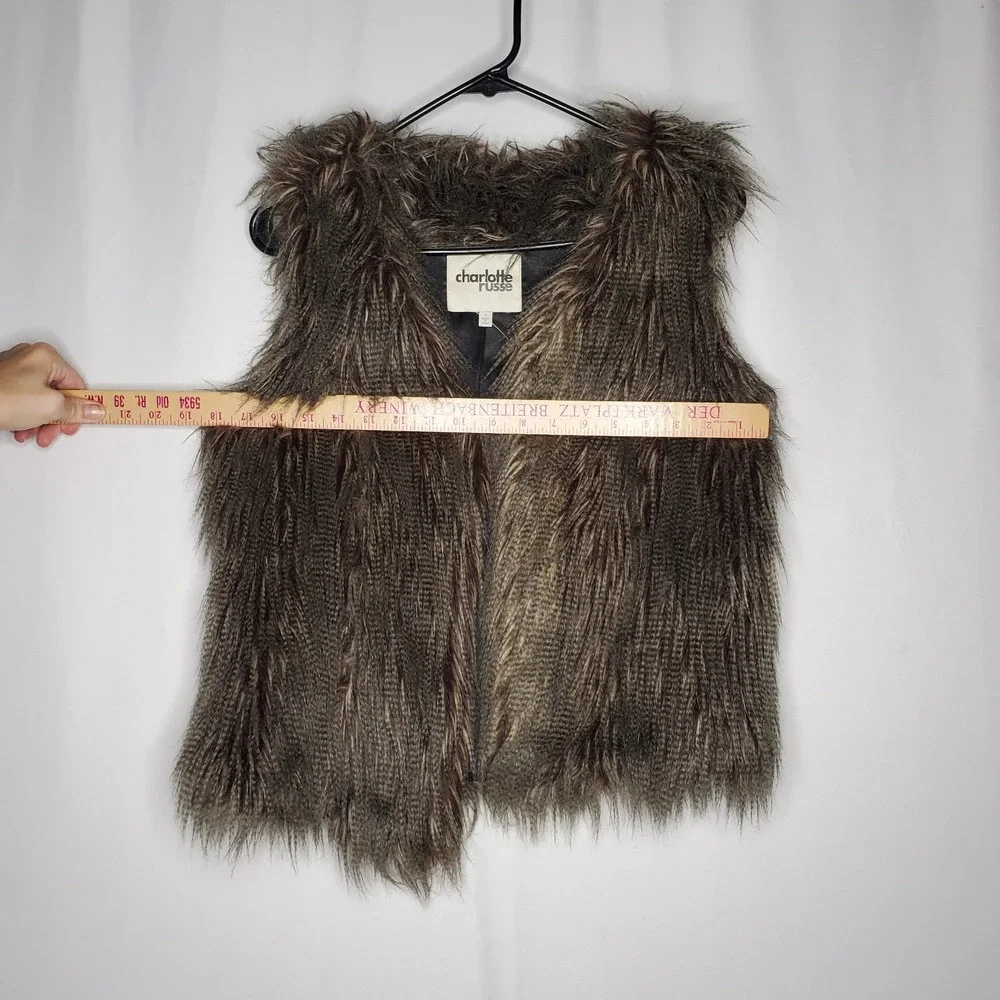 Charlotte Russe Faux Fur Vest Small Brown Black Hook Eye V-Neck Forest Fairy